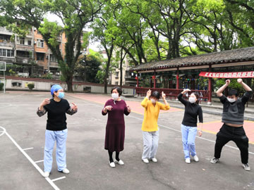 模仿秀1.jpg 模仿秀1.jpg