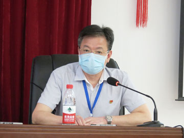 张忠书记讲话.jpg 张忠书记讲话.jpg