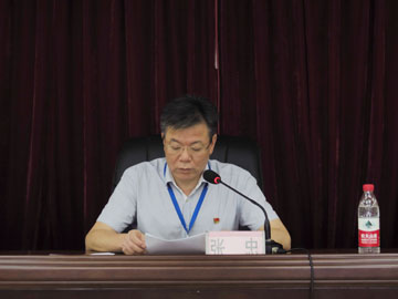 书记讲话.jpg 书记讲话.jpg