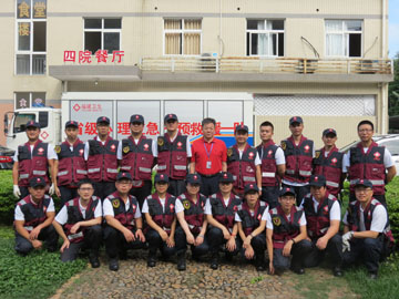 18年11月7日应急救援队演练 (合照).JPG 18年11月7日应急救援队演练 (合照).JPG