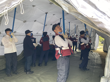 应急演练-安营扎寨3.jpg 应急演练-安营扎寨3.jpg