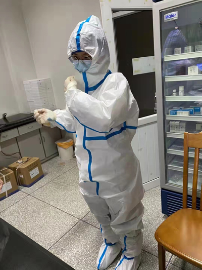 检验科2.jpg 检验科2.jpg