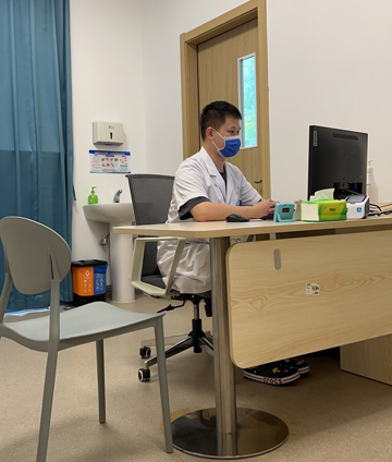 门诊1.jpg 门诊1.jpg